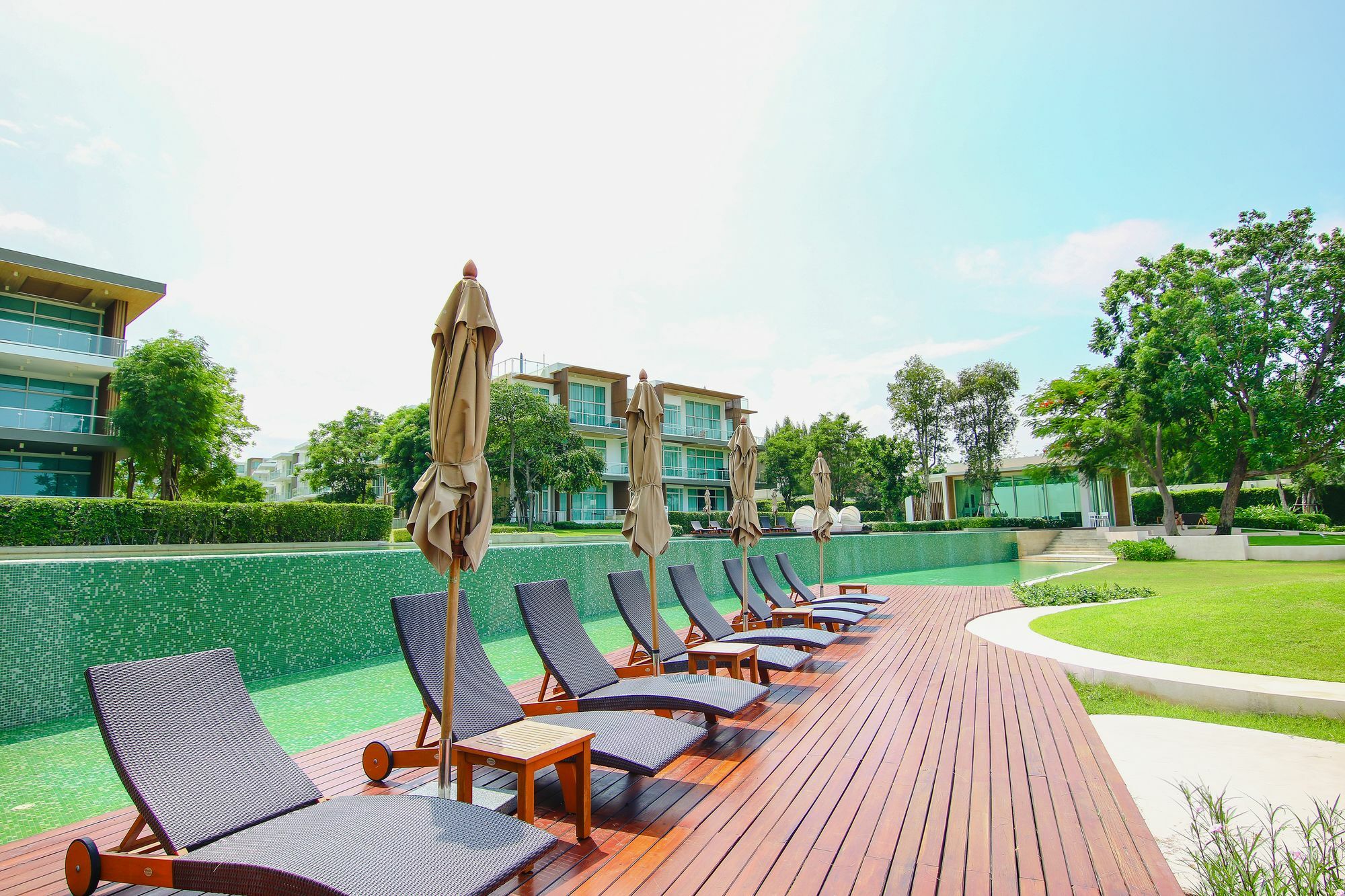 Huahin Luxury Beachfront Condo By Ml Exteriör bild