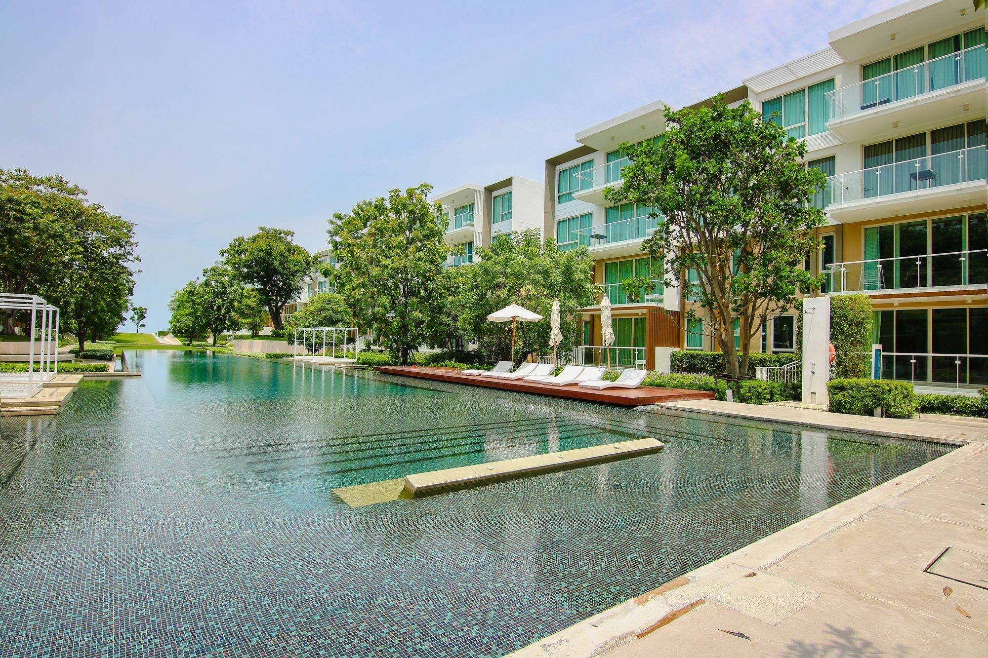 Huahin Luxury Beachfront Condo By Ml Exteriör bild